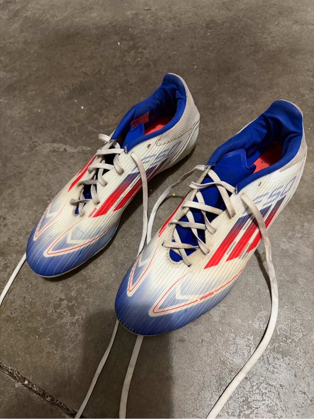 adidas Men’s White Blue Red Soccer Cleats